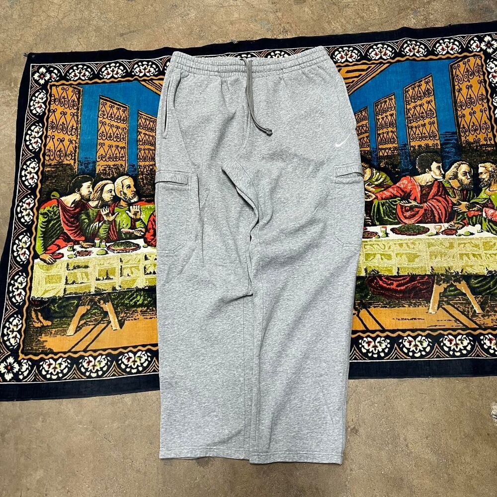 Grey Nike cargo sweatpants size large Baggy wide leg fit joggers y2k sportswear